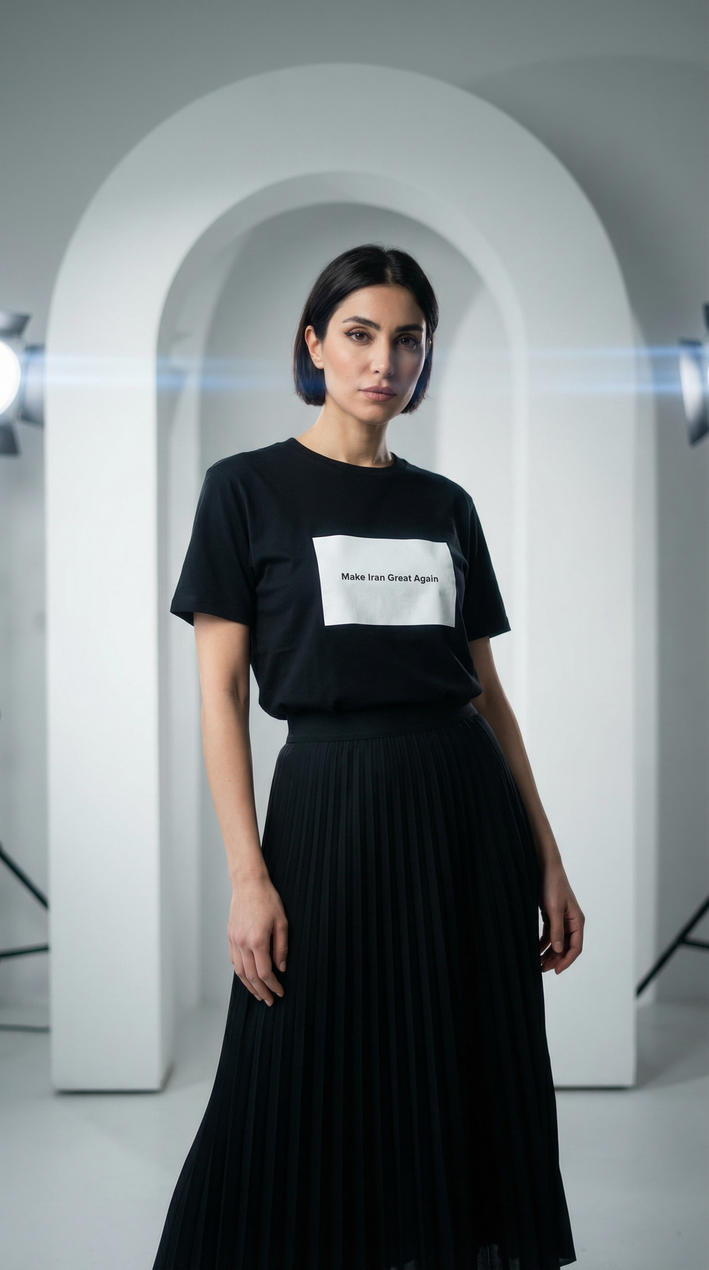 Make Iran Great Again - Women’s high-waisted t-shirt